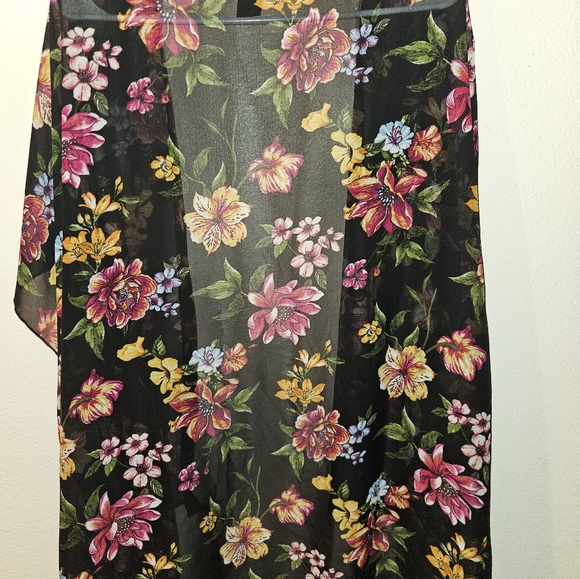 Rue 21 Womans Floral Cardigan - Picture 9 of 11